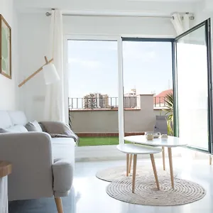 https://livin4malaga-premium.es-andalucia.com
