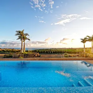 https://ananda-vistas-meloneras-35100.in-canary-islands.com
