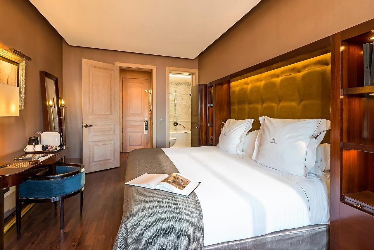 ברצלונה Hotel Casa Fuster G.L Monumento